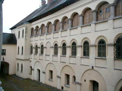 Schlo&szlig; Starhemberg