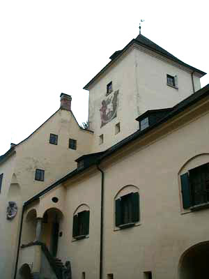 Schlo&szlig; Starhemberg