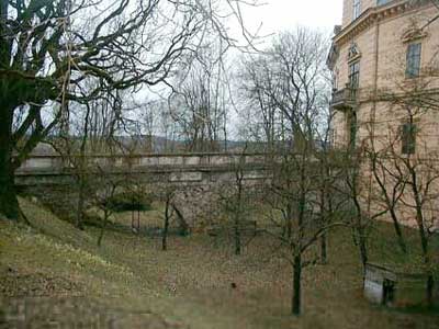 Zugbr&uuml;cke
